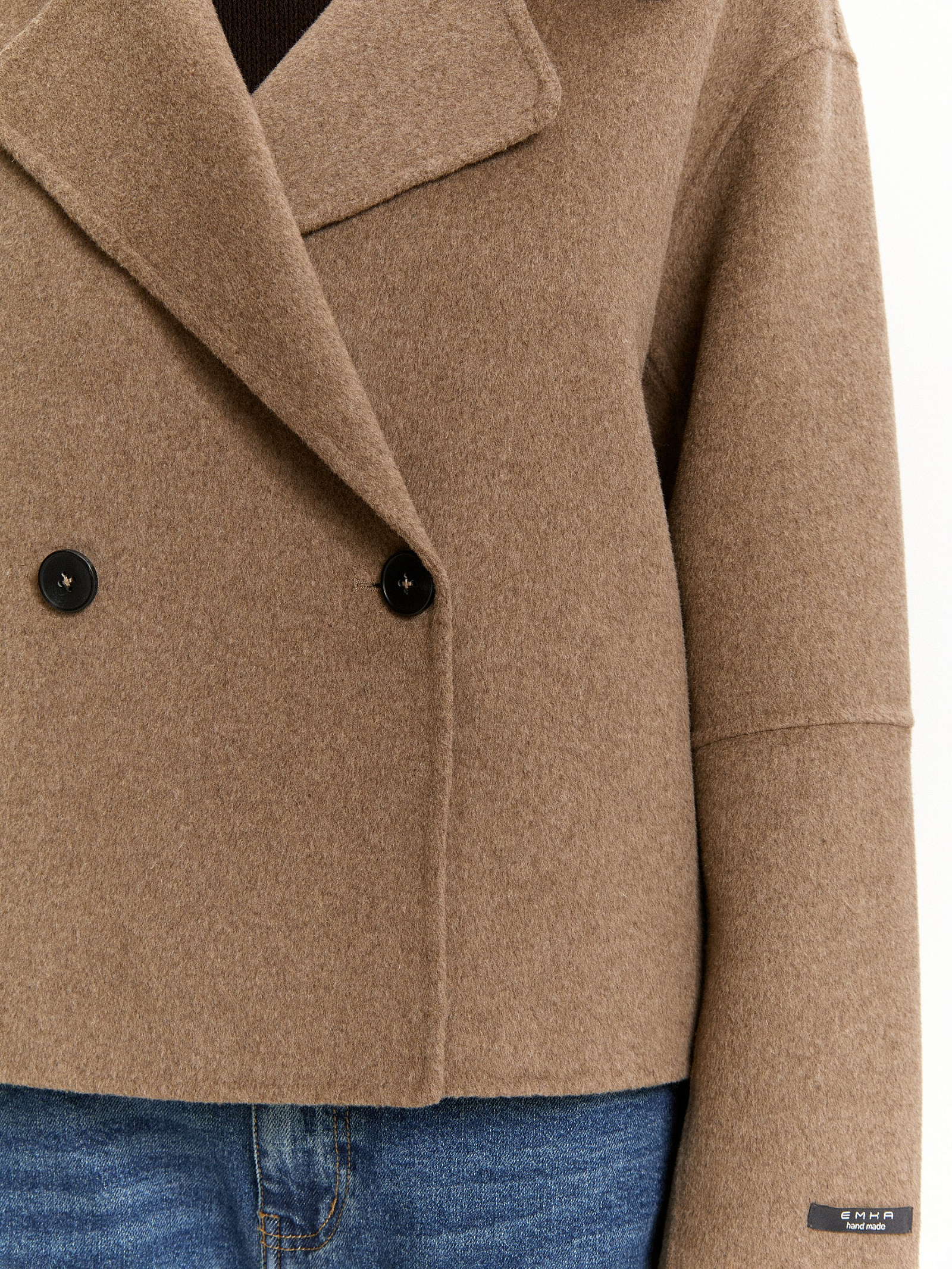 Пальто из шерсти